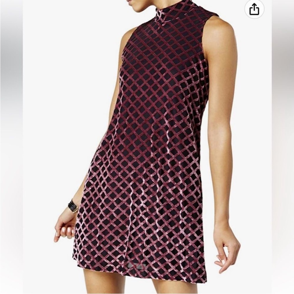 Pink/Black vintage inspired patterned high neck shift dress